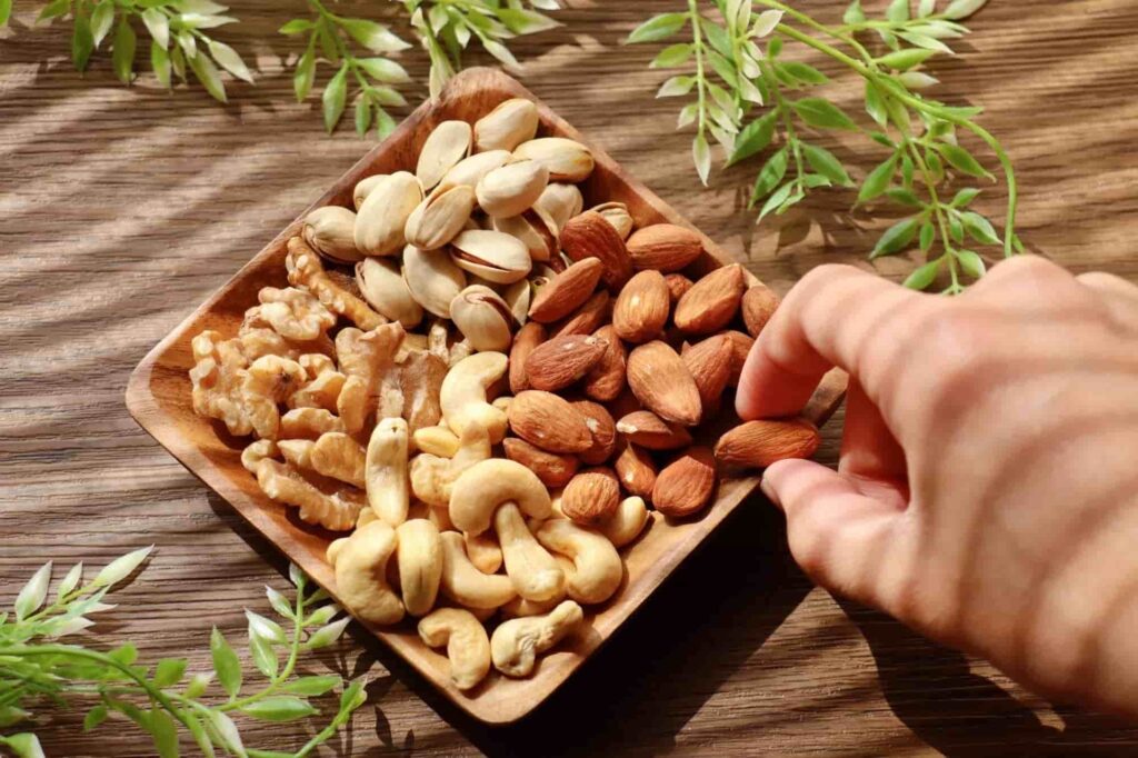 How HealthGlo Mixed Nuts Support Brain Function