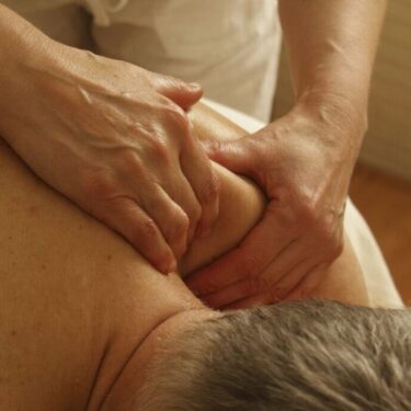 Recognizing the Symptoms of a Rotator Cuff Tear