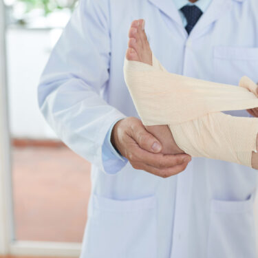 Understanding the Role of Podiatrists in Treating Foot Pain